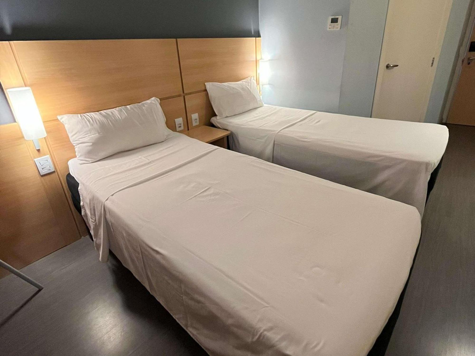 Ibis Catalao Hotel Exterior photo